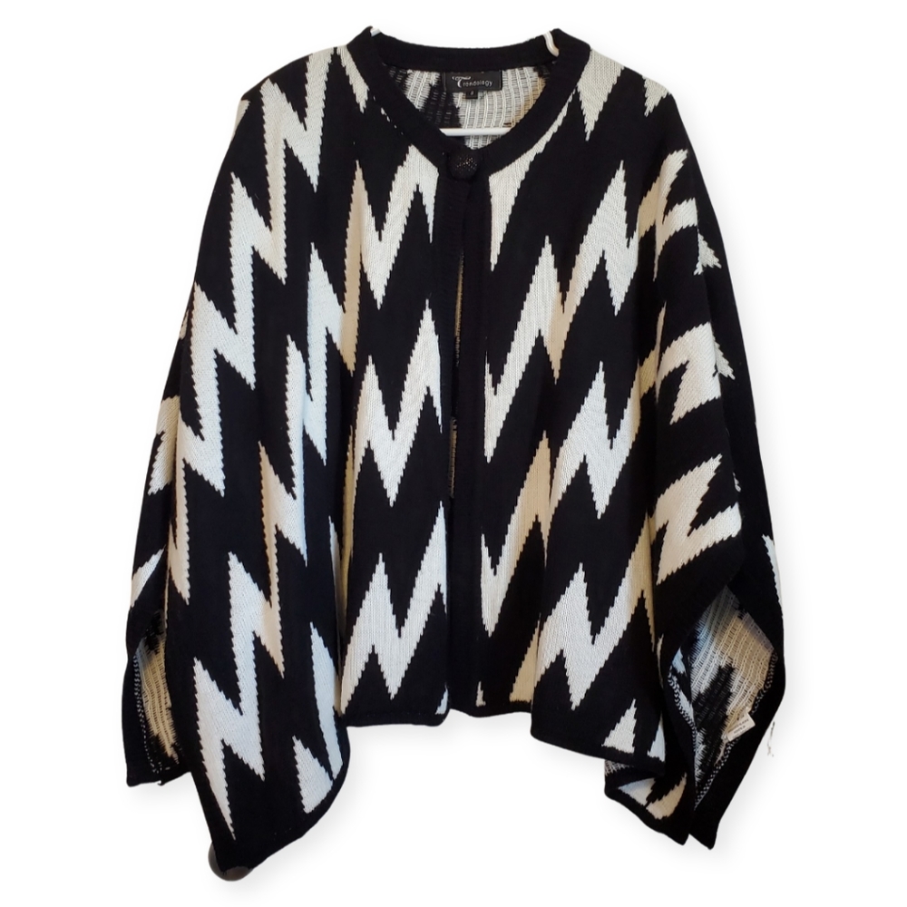 Women's Small Black and White Chevron Poncho Cardigan